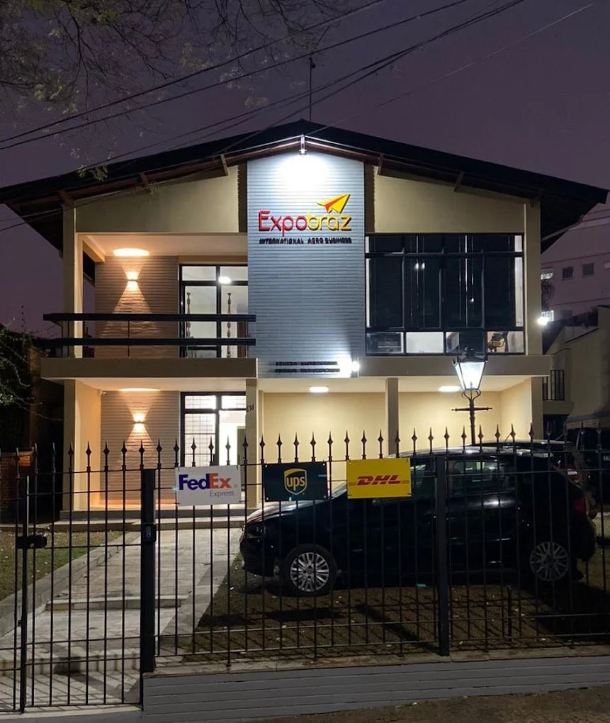 Fachada do escritório Expobraz em Valinhos, São Paulo